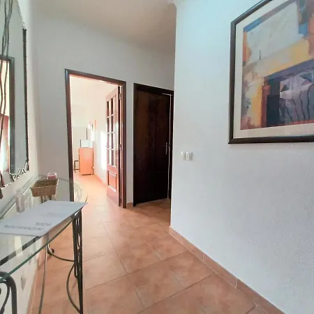 Paraiso Sol Rocha Ocean Apartment